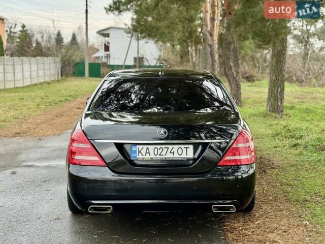 Чорний Мерседес С Клас, об'ємом двигуна 3.5 л та пробігом 176 тис. км за 10800 $, фото 4 на Automoto.ua