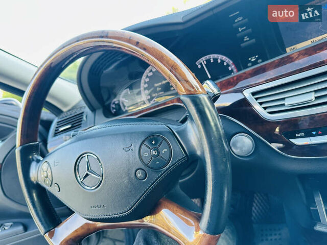 Черный Мерседес С Класс, объемом двигателя 2.99 л и пробегом 347 тыс. км за 13500 $, фото 33 на Automoto.ua