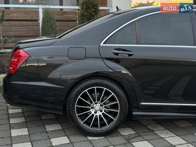 Черный Мерседес С Класс, объемом двигателя 2.99 л и пробегом 254 тыс. км за 13900 $, фото 10 на Automoto.ua