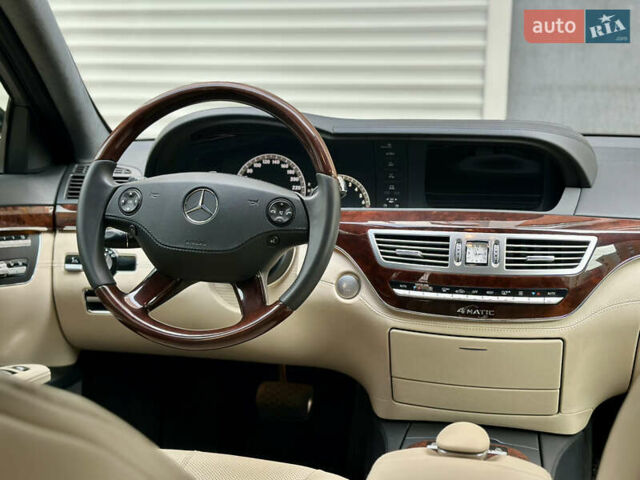 Мерседес С Клас 2009 у Житомирі на Automoto.ua Чорний Мерседес С Клас, об'ємом двигуна 5.46 л та пробігом 211 тис. км за 16555 $, фото 28 на Automoto.ua