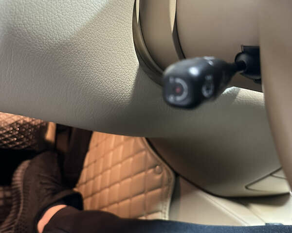 Черный Мерседес С Класс, объемом двигателя 5.5 л и пробегом 255 тыс. км за 12500 $, фото 35 на Automoto.ua