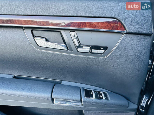 Черный Мерседес С Класс, объемом двигателя 2.99 л и пробегом 347 тыс. км за 13500 $, фото 22 на Automoto.ua