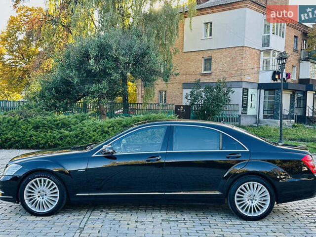 Черный Мерседес С Класс, объемом двигателя 2.99 л и пробегом 347 тыс. км за 13500 $, фото 6 на Automoto.ua