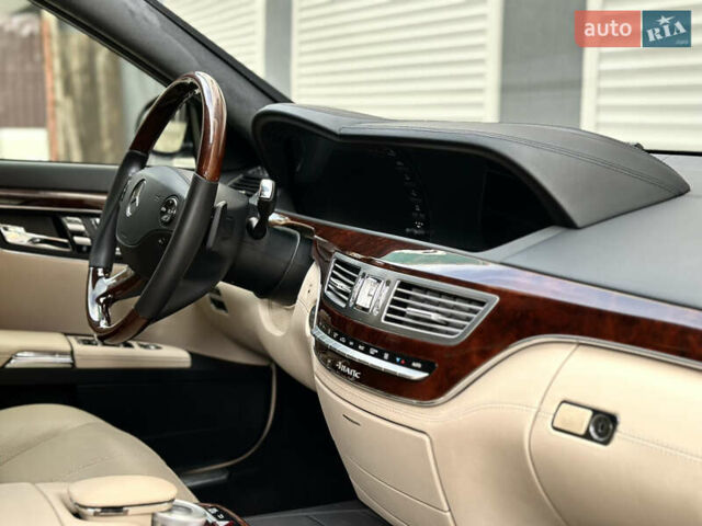 Мерседес С Клас 2009 у Житомирі на Automoto.ua Чорний Мерседес С Клас, об'ємом двигуна 5.46 л та пробігом 211 тис. км за 16555 $, фото 36 на Automoto.ua