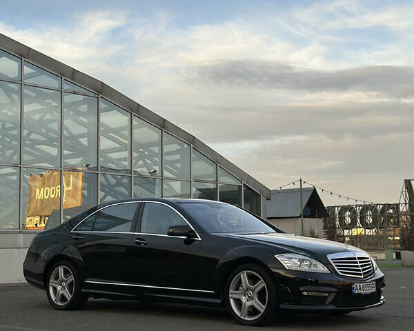 Черный Мерседес С Класс, объемом двигателя 5.5 л и пробегом 170 тыс. км за 17000 $, фото 41 на Automoto.ua