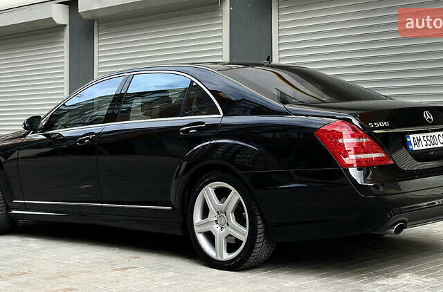 Мерседес С Клас 2009 у Житомирі на Automoto.ua Чорний Мерседес С Клас, об'ємом двигуна 5.46 л та пробігом 211 тис. км за 16555 $, фото 14 на Automoto.ua