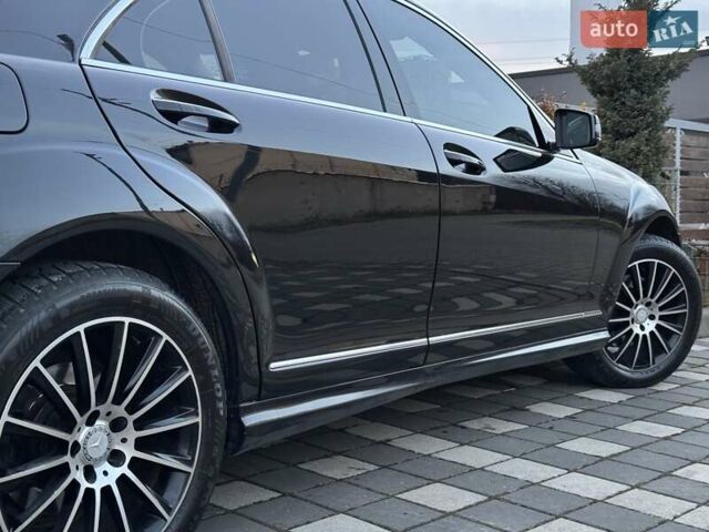 Черный Мерседес С Класс, объемом двигателя 2.99 л и пробегом 254 тыс. км за 13900 $, фото 61 на Automoto.ua