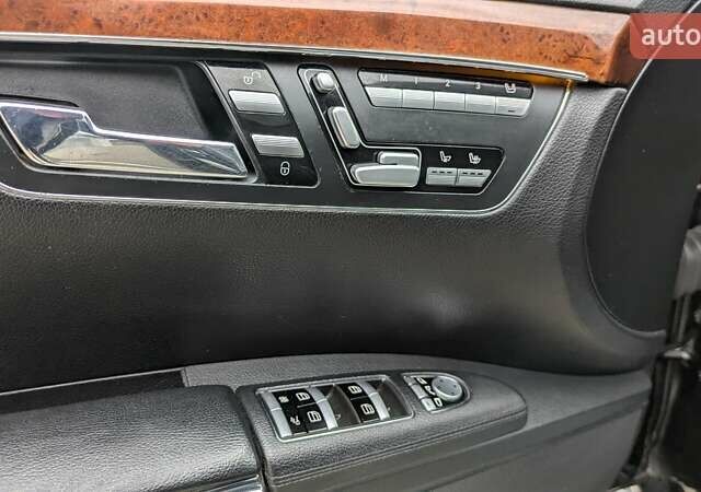 Черный Мерседес С Класс, объемом двигателя 2.99 л и пробегом 254 тыс. км за 13900 $, фото 75 на Automoto.ua