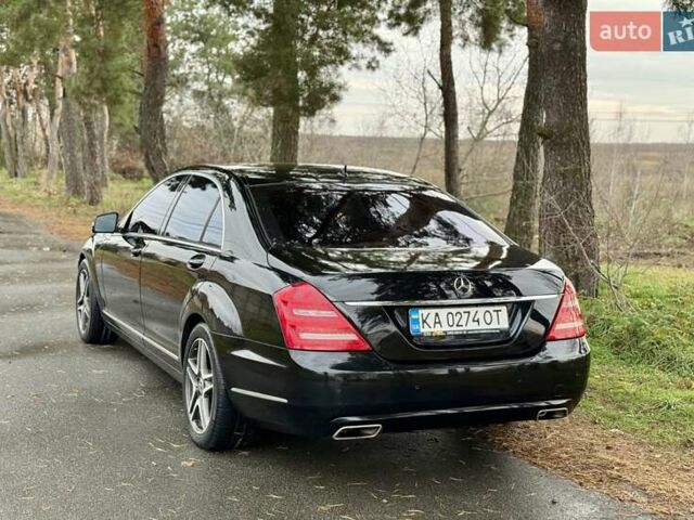 Чорний Мерседес С Клас, об'ємом двигуна 3.5 л та пробігом 176 тис. км за 10800 $, фото 5 на Automoto.ua