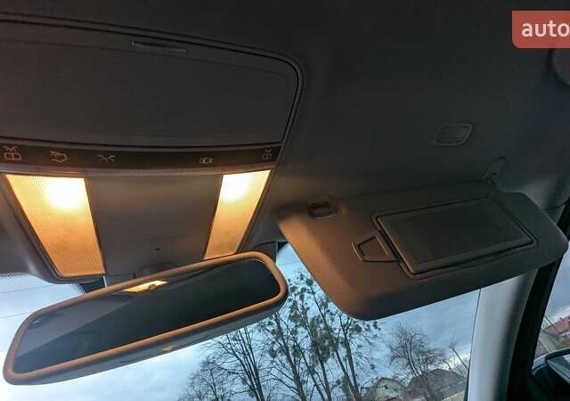 Черный Мерседес С Класс, объемом двигателя 2.99 л и пробегом 254 тыс. км за 13900 $, фото 94 на Automoto.ua