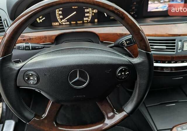 Черный Мерседес С Класс, объемом двигателя 2.99 л и пробегом 254 тыс. км за 13900 $, фото 88 на Automoto.ua