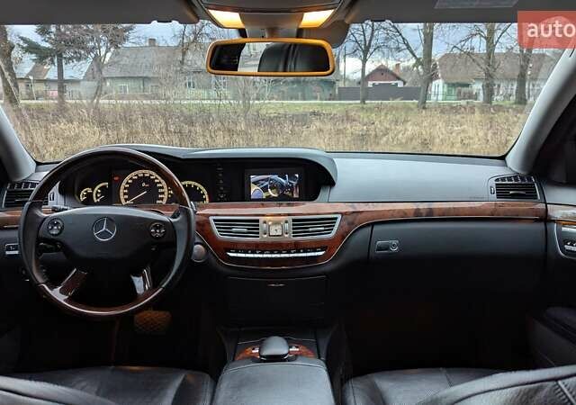 Черный Мерседес С Класс, объемом двигателя 2.99 л и пробегом 254 тыс. км за 13900 $, фото 96 на Automoto.ua