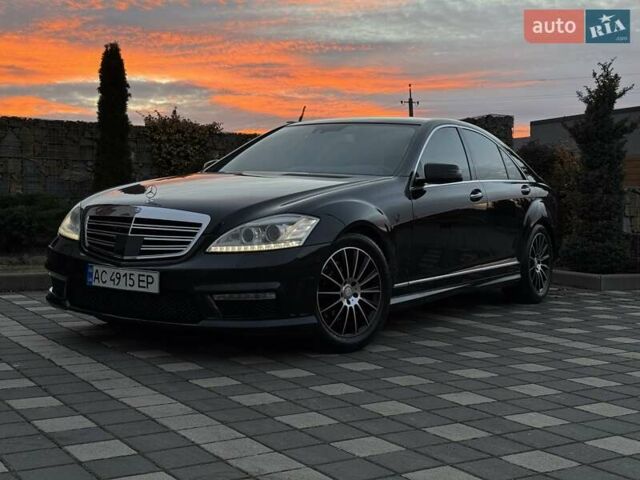 Черный Мерседес С Класс, объемом двигателя 2.99 л и пробегом 254 тыс. км за 13900 $, фото 18 на Automoto.ua