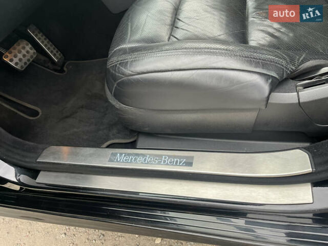 Чорний Мерседес С Клас, об'ємом двигуна 5.46 л та пробігом 252 тис. км за 18000 $, фото 8 на Automoto.ua