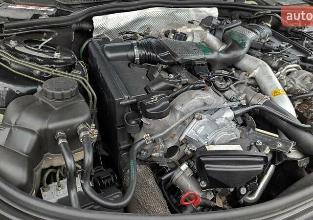 Черный Мерседес С Класс, объемом двигателя 2.99 л и пробегом 254 тыс. км за 13900 $, фото 134 на Automoto.ua