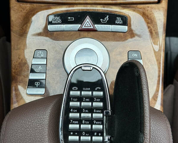 Черный Мерседес С Класс, объемом двигателя 3.5 л и пробегом 80 тыс. км за 19000 $, фото 40 на Automoto.ua