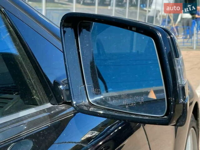 Черный Мерседес С Класс, объемом двигателя 5.5 л и пробегом 234 тыс. км за 15900 $, фото 8 на Automoto.ua