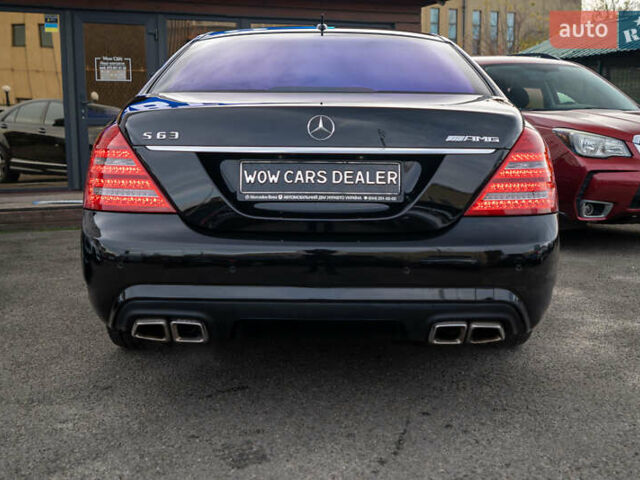 Чорний Мерседес С Клас, об'ємом двигуна 5.46 л та пробігом 288 тис. км за 18500 $, фото 10 на Automoto.ua