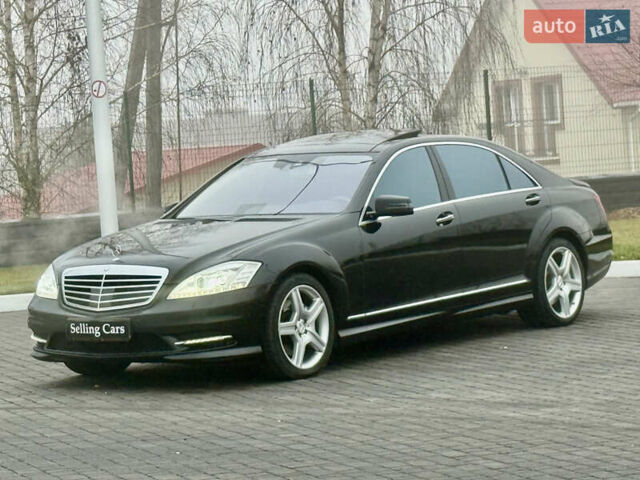 Чорний Мерседес С Клас, об'ємом двигуна 5.5 л та пробігом 310 тис. км за 14999 $, фото 17 на Automoto.ua