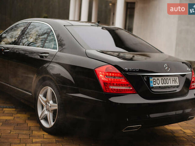 Чорний Мерседес С Клас, об'ємом двигуна 5.46 л та пробігом 70 тис. км за 30000 $, фото 12 на Automoto.ua