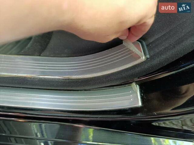 Черный Мерседес С Класс, объемом двигателя 5.5 л и пробегом 115 тыс. км за 25000 $, фото 9 на Automoto.ua