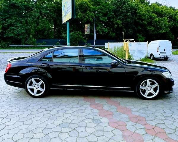 Черный Мерседес С Класс, объемом двигателя 5.46 л и пробегом 175 тыс. км за 16300 $, фото 3 на Automoto.ua
