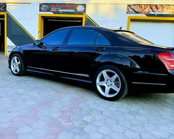 Черный Мерседес С Класс, объемом двигателя 5.46 л и пробегом 175 тыс. км за 16300 $, фото 9 на Automoto.ua