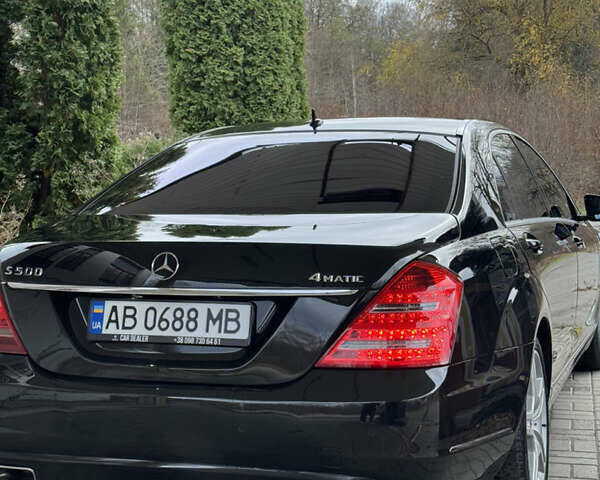 Черный Мерседес С Класс, объемом двигателя 5.46 л и пробегом 333 тыс. км за 14999 $, фото 10 на Automoto.ua