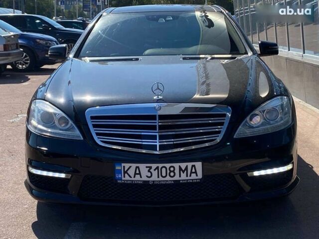 Чорний Мерседес С Клас, об'ємом двигуна 5.5 л та пробігом 234 тис. км за 17900 $, фото 2 на Automoto.ua