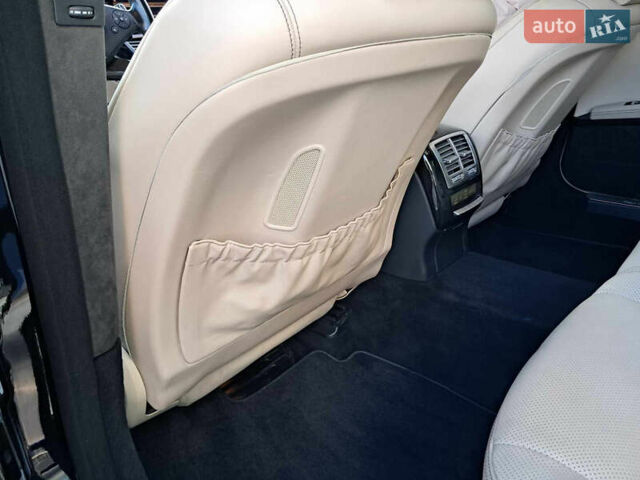 Черный Мерседес С Класс, объемом двигателя 5.5 л и пробегом 156 тыс. км за 22000 $, фото 35 на Automoto.ua