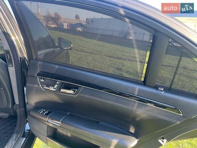 Мерседес С Класс 2010 в Киеве на Automoto.ua Черный Мерседес С Класс, объемом двигателя 5.5 л и пробегом 220 тыс. км за 17700 $, фото 48 на Automoto.ua