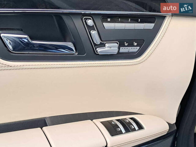 Черный Мерседес С Класс, объемом двигателя 5.5 л и пробегом 156 тыс. км за 22000 $, фото 38 на Automoto.ua