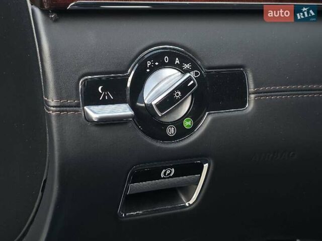 Чорний Мерседес С Клас, об'ємом двигуна 5.5 л та пробігом 212 тис. км за 14900 $, фото 27 на Automoto.ua