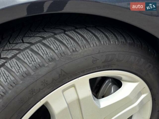 Чорний Мерседес С Клас, об'ємом двигуна 5.5 л та пробігом 212 тис. км за 14900 $, фото 48 на Automoto.ua