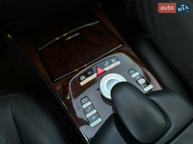 Черный Мерседес С Класс, объемом двигателя 3 л и пробегом 279 тыс. км за 18499 $, фото 74 на Automoto.ua