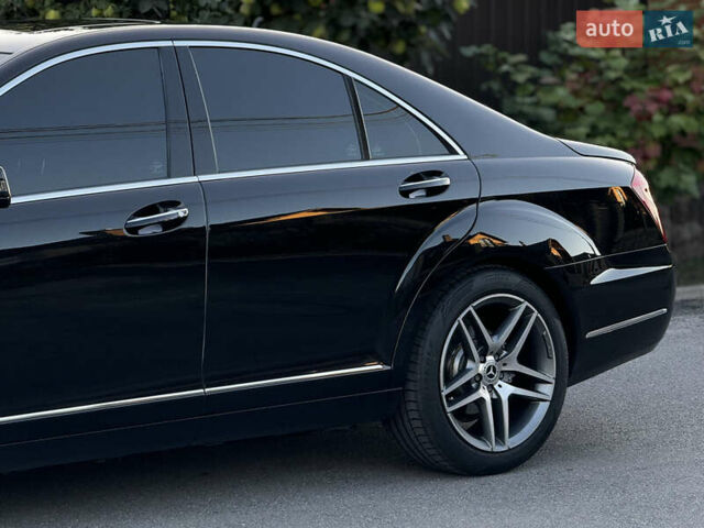 Черный Мерседес С Класс, объемом двигателя 3 л и пробегом 279 тыс. км за 18499 $, фото 13 на Automoto.ua
