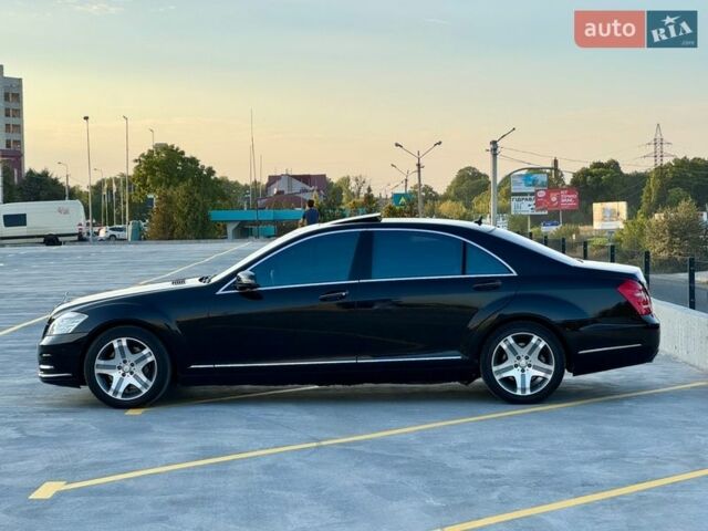 Чорний Мерседес С Клас, об'ємом двигуна 5.46 л та пробігом 370 тис. км за 13390 $, фото 7 на Automoto.ua