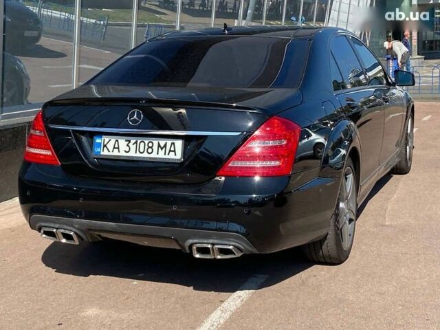 Чорний Мерседес С Клас, об'ємом двигуна 5.5 л та пробігом 234 тис. км за 17900 $, фото 3 на Automoto.ua