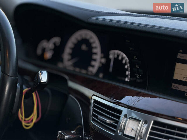 Черный Мерседес С Класс, объемом двигателя 3 л и пробегом 279 тыс. км за 18499 $, фото 60 на Automoto.ua