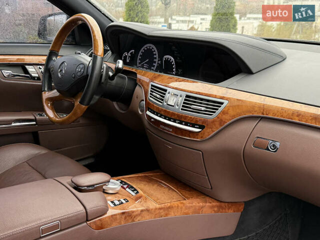 Черный Мерседес С Класс, объемом двигателя 3.5 л и пробегом 80 тыс. км за 19000 $, фото 38 на Automoto.ua