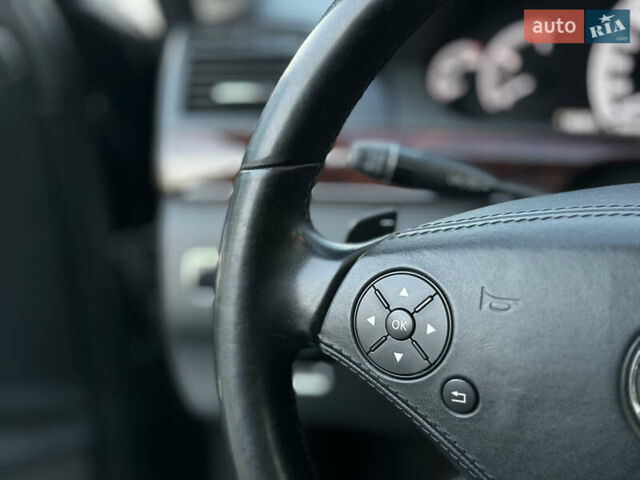 Черный Мерседес С Класс, объемом двигателя 3 л и пробегом 279 тыс. км за 18499 $, фото 69 на Automoto.ua