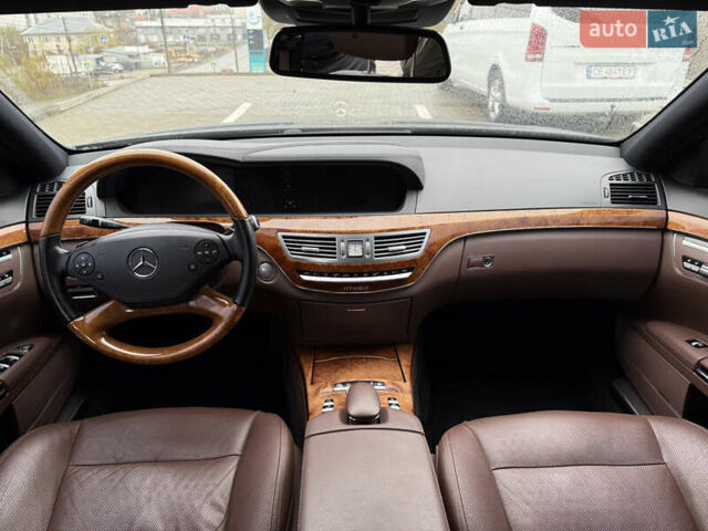 Черный Мерседес С Класс, объемом двигателя 3.5 л и пробегом 80 тыс. км за 19000 $, фото 28 на Automoto.ua
