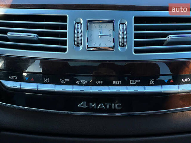 Черный Мерседес С Класс, объемом двигателя 5.46 л и пробегом 262 тыс. км за 14999 $, фото 15 на Automoto.ua