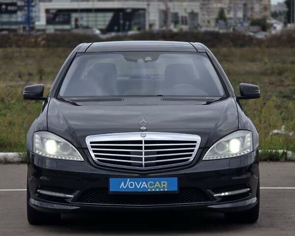 Чорний Мерседес С Клас, об'ємом двигуна 5.5 л та пробігом 212 тис. км за 14900 $, фото 49 на Automoto.ua