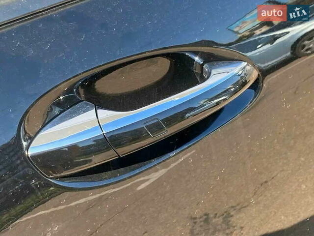 Черный Мерседес С Класс, объемом двигателя 5.5 л и пробегом 234 тыс. км за 15900 $, фото 7 на Automoto.ua