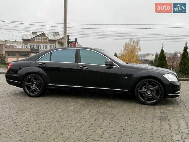 Черный Мерседес С Класс, объемом двигателя 3.5 л и пробегом 80 тыс. км за 19000 $, фото 8 на Automoto.ua