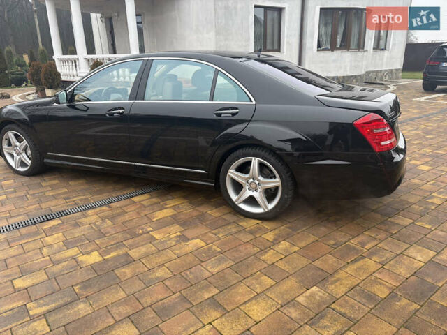 Чорний Мерседес С Клас, об'ємом двигуна 5.46 л та пробігом 70 тис. км за 30000 $, фото 1 на Automoto.ua