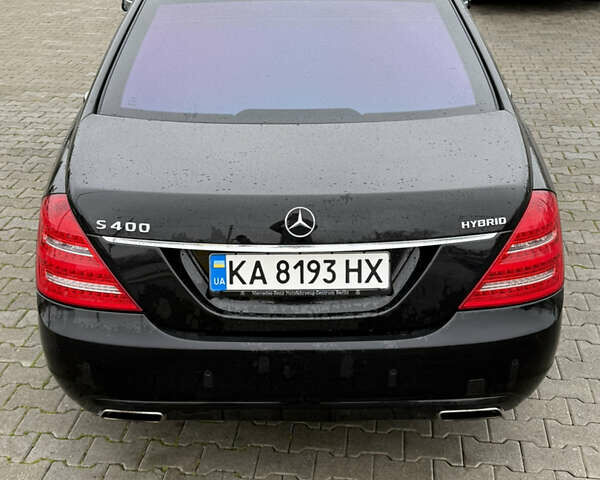 Черный Мерседес С Класс, объемом двигателя 3.5 л и пробегом 80 тыс. км за 19000 $, фото 12 на Automoto.ua