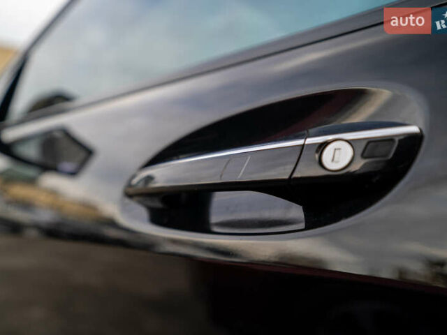 Чорний Мерседес С Клас, об'ємом двигуна 5.46 л та пробігом 288 тис. км за 18500 $, фото 8 на Automoto.ua