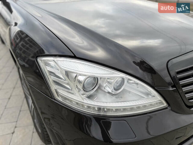 Чорний Мерседес С Клас, об'ємом двигуна 5 л та пробігом 242 тис. км за 12900 $, фото 11 на Automoto.ua